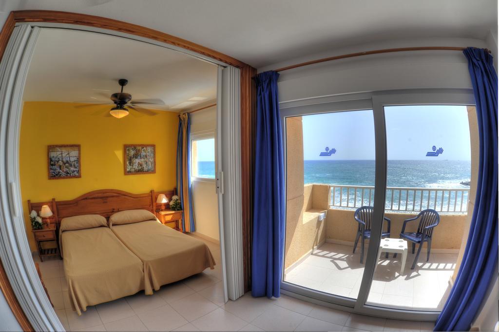 Apartamentos La Mirage La Manga Ruang foto